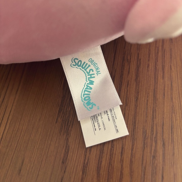 NWT Squishmallows 8" Elsa the Mushroom Lamb US Exclusive - Picture 7 of 7